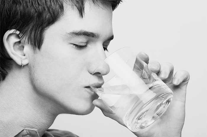 Иллюстрация к книге — Поможет только вода [_10.jpg]