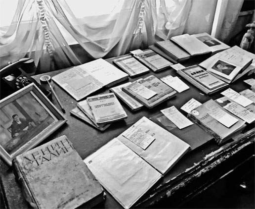 Иллюстрация к книге — Разведка. «Иван» наоборот: взаимодействие спецслужб Москвы и Лондона в 1942—1944 гг. [i_007.jpg]