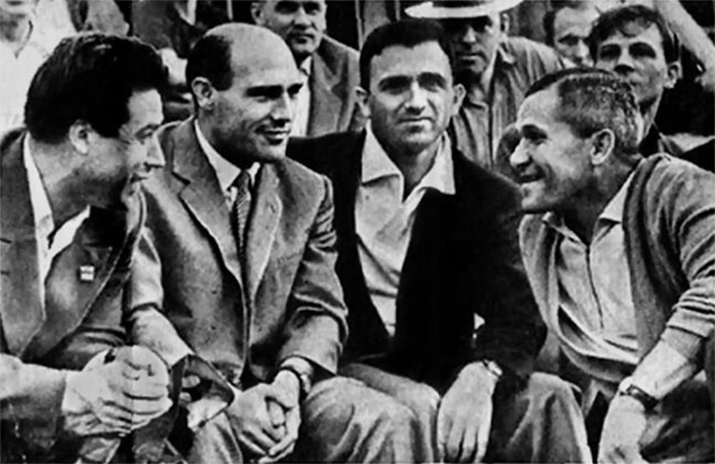 Иллюстрация к книге — Разведка. «Иван» наоборот: взаимодействие спецслужб Москвы и Лондона в 1942—1944 гг. [i_013.jpg]