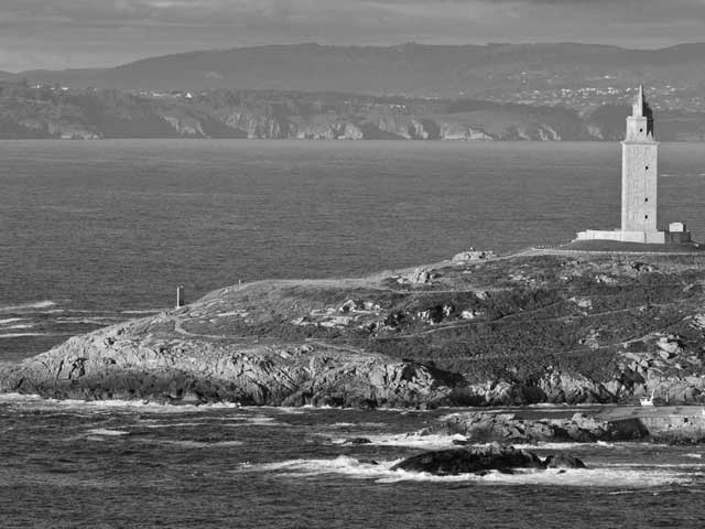 Иллюстрация к книге — Испания со вкусом солнца. Гаспачо для печального рыцаря [i_046.jpg]