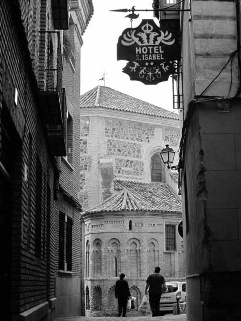 Иллюстрация к книге — Испания со вкусом солнца. Гаспачо для печального рыцаря [i_057.jpg]