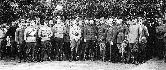 Иллюстрация к книге — Британская военная экспедиция в Сибирь. Воспоминания командира батальона «Несгибаемых», отправленного в поддержку Колчака. 1918—1919 [i_002.jpg]