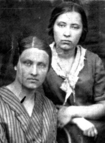 Иллюстрация к книге — Отцовский крест. Жизнь священника и его семьи в воспоминаниях дочерей. 1908–1931 [i_001.jpg]