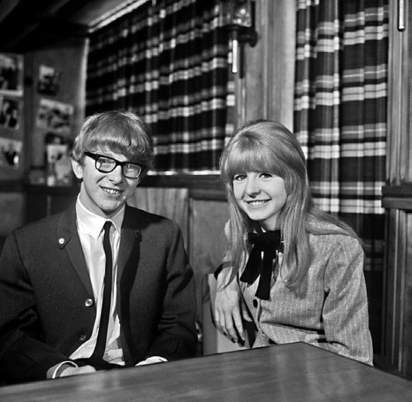 Иллюстрация к книге — The Beatles от A до Z: необычное путешествие в наследие «ливерпульской четверки» [i_003.jpg]