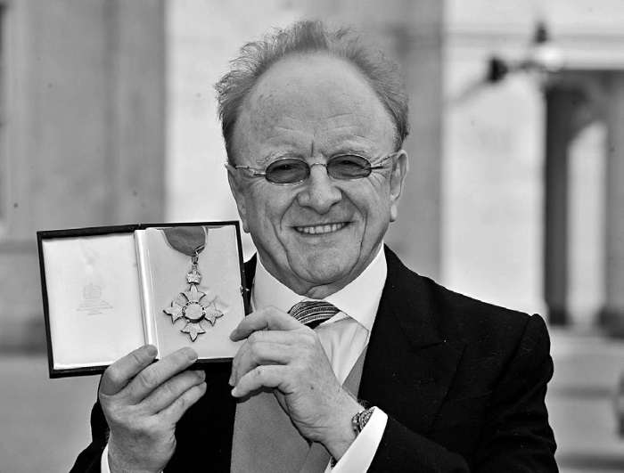 Иллюстрация к книге — The Beatles от A до Z: необычное путешествие в наследие «ливерпульской четверки» [i_025.jpg]