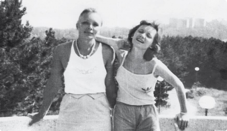 Иллюстрация к книге — Редкая птица [i_023.jpg]