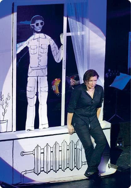 Иллюстрация к книге — Редкая птица [i_132.jpg]