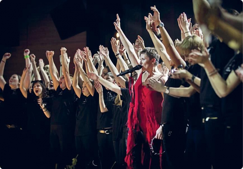 Иллюстрация к книге — Редкая птица [i_179.jpg]