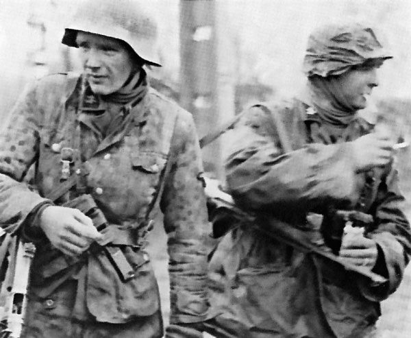 Иллюстрация к книге — Арденнская операция. Последняя авантюра Гитлера [i_038.jpg]