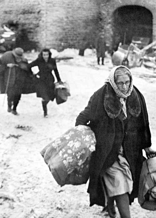 Иллюстрация к книге — Арденнская операция. Последняя авантюра Гитлера [i_046.jpg]