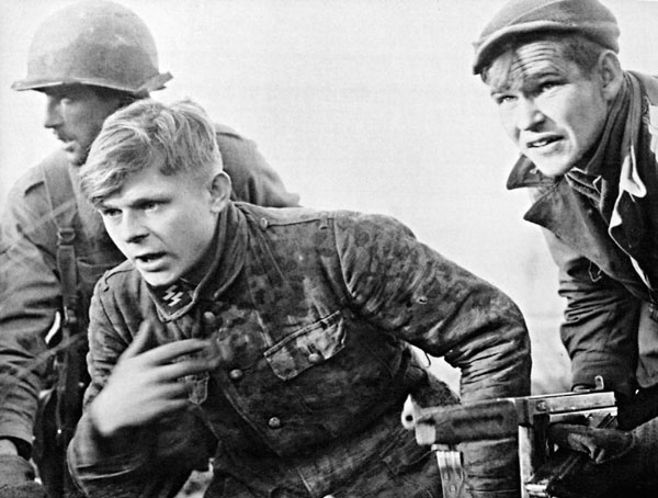 Иллюстрация к книге — Арденнская операция. Последняя авантюра Гитлера [i_057.jpg]