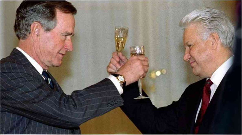 Иллюстрация к книге — Москва ельцинская. Хроники президентского правления [i_121.jpg]