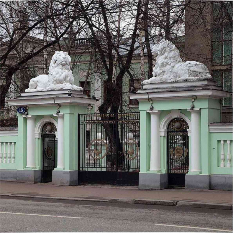 Иллюстрация к книге — Москва ельцинская. Хроники президентского правления [i_158.jpg]