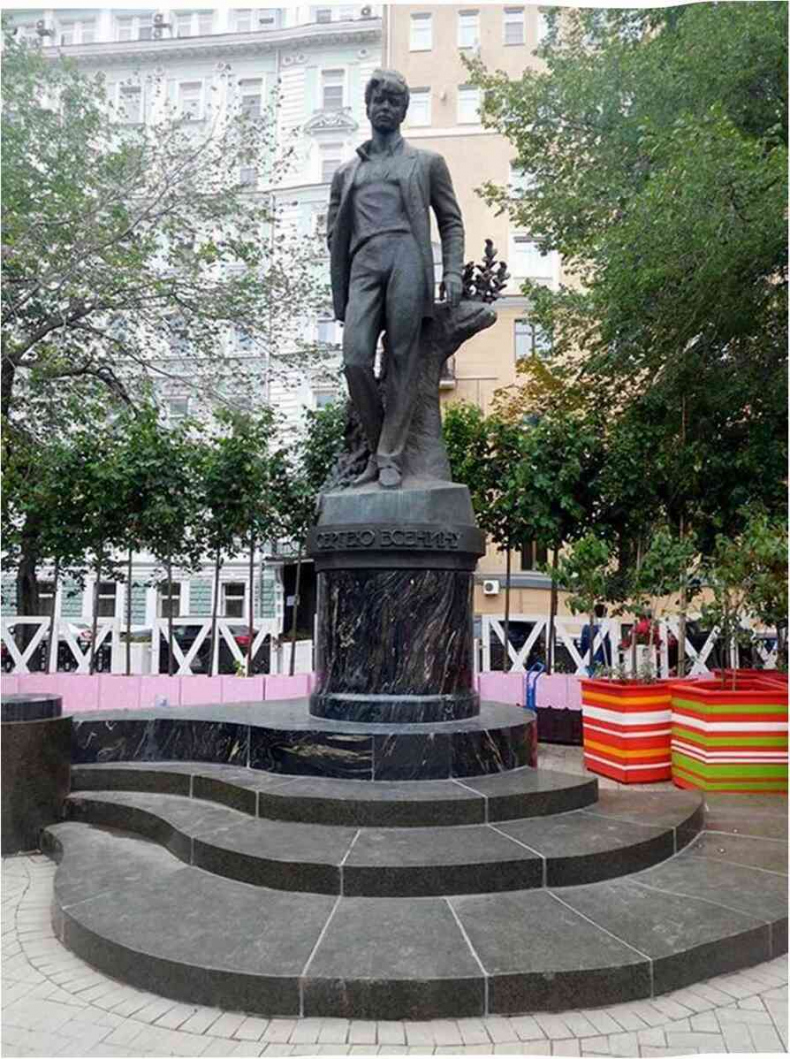 Иллюстрация к книге — Москва ельцинская. Хроники президентского правления [i_185.jpg]