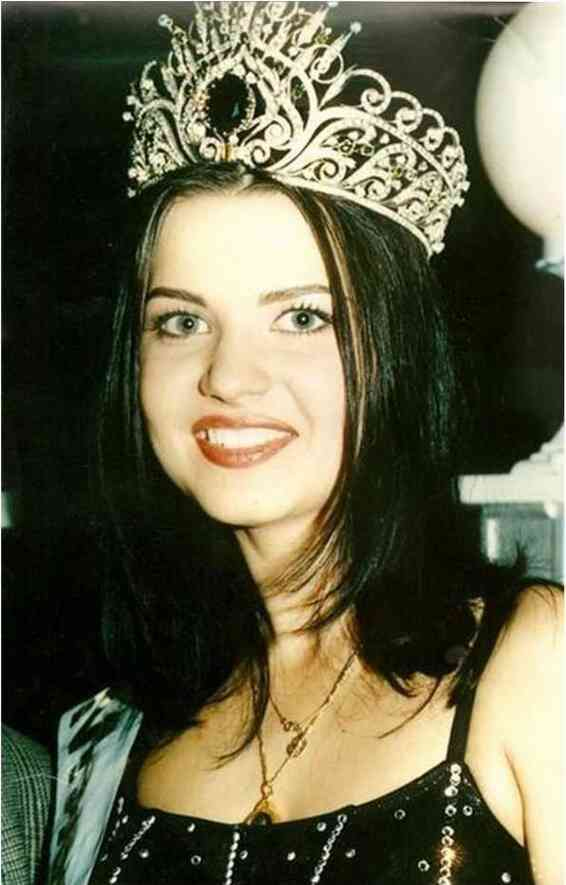 Иллюстрация к книге — Москва ельцинская. Хроники президентского правления [i_188.jpg]