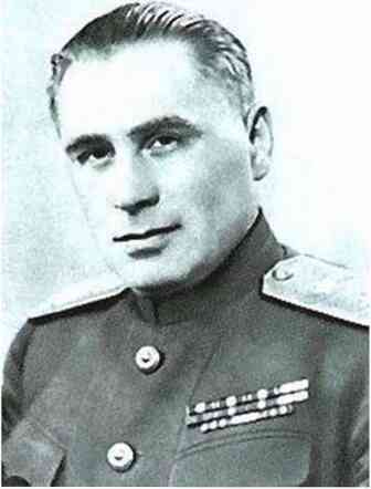 Иллюстрация к книге — Москва ельцинская. Хроники президентского правления [i_261.jpg]