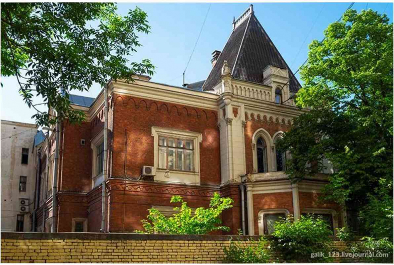 Иллюстрация к книге — Москва ельцинская. Хроники президентского правления [i_267.jpg]