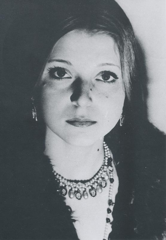 Иллюстрация к книге — Когда душа любила душу. Воспоминания о барде Кате Яровой [_08.jpg]