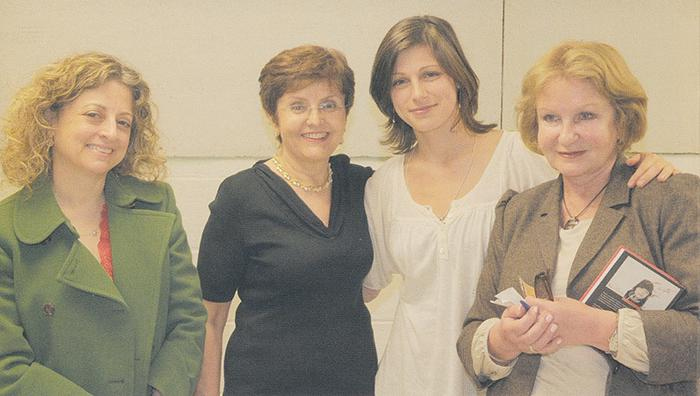 Иллюстрация к книге — Когда душа любила душу. Воспоминания о барде Кате Яровой [_40.jpg]