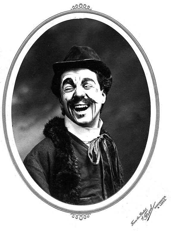 Иллюстрация к книге — Огни рампы. Мир «Огней рампы» [i_070.jpg]