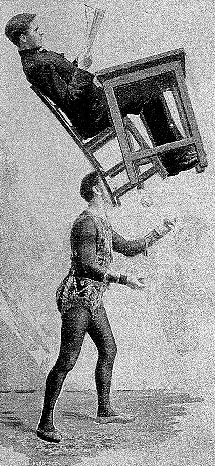 Иллюстрация к книге — Огни рампы. Мир «Огней рампы» [i_075.jpg]