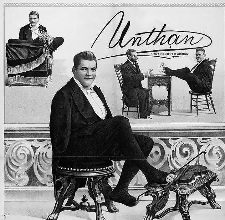 Иллюстрация к книге — Огни рампы. Мир «Огней рампы» [i_077.jpg]