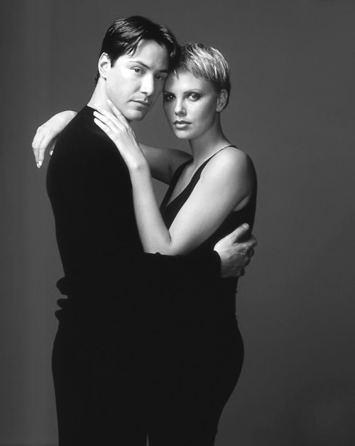 Иллюстрация к книге — Шарлиз Терон. Безумный монстр Голливуда [i_014.jpg]