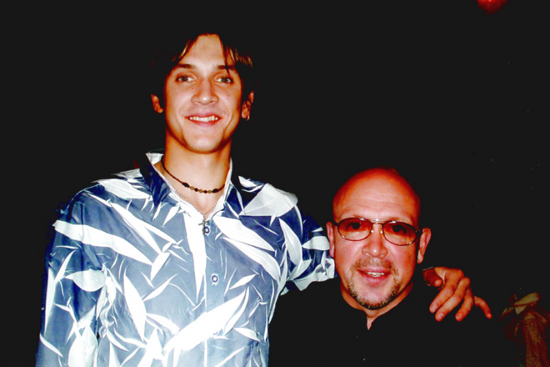 Иллюстрация к книге — Две стороны одной медали [i_012.jpg]