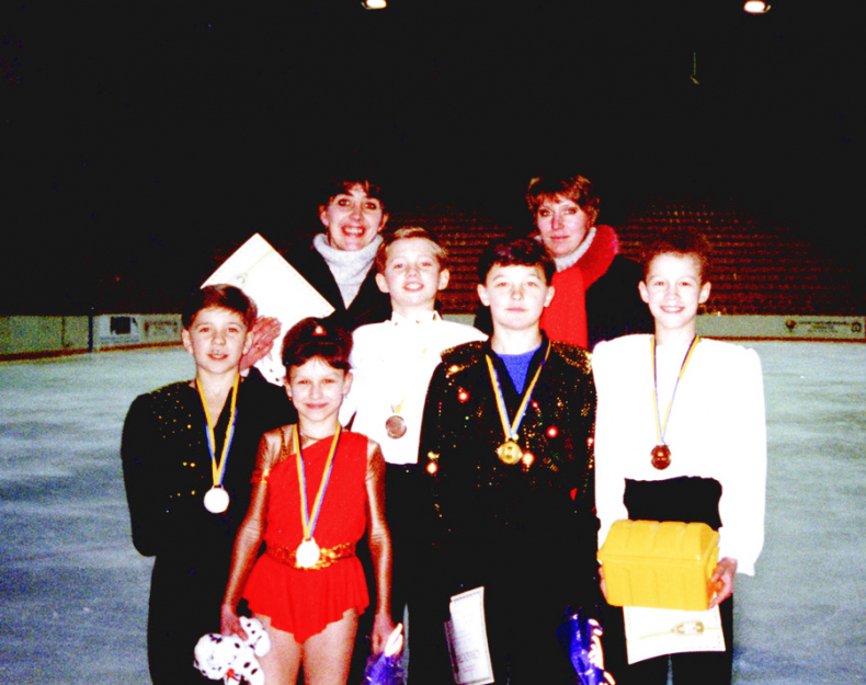 Иллюстрация к книге — Две стороны одной медали [i_014.jpg]