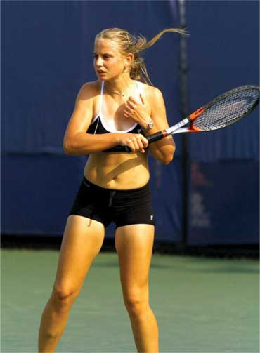 Иллюстрация к книге — Несломленная [i_024.jpg]