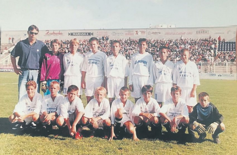 Иллюстрация к книге — Лука Модрич. Автобиография [i_014.jpg]