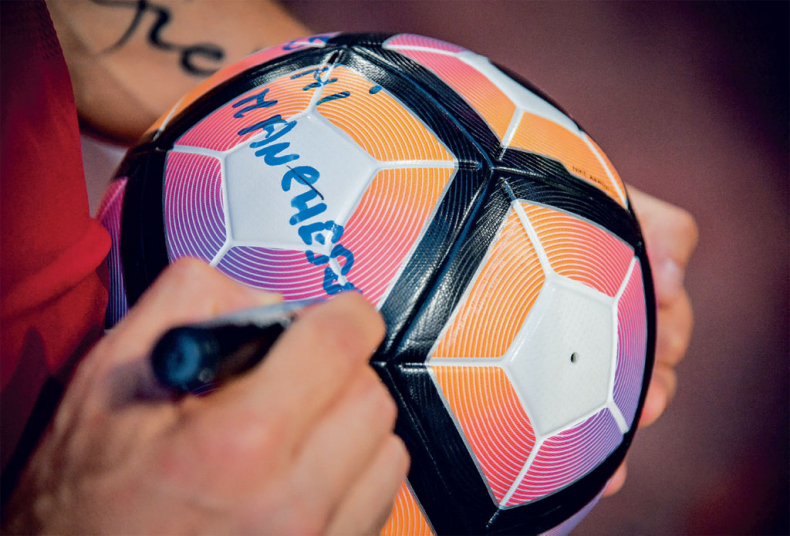 Иллюстрация к книге — Тотти. Император Рима [i_052.jpg]