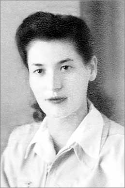 Иллюстрация к книге — Клятва. История сестер, выживших в Освенциме [i_020.jpg]