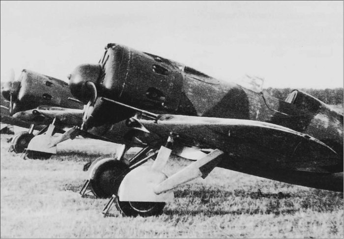 Иллюстрация к книге — Парадоксы 1941 года. Соотношение сил и средств сторон в начале Великой Отечественной войны [i_046.jpg]