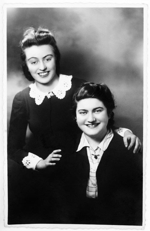 Иллюстрация к книге — В тени Холокоста. Дневник Рении [i_015.jpg]