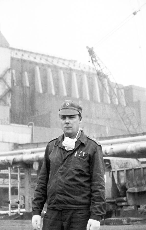 Иллюстрация к книге — Валерий Легасов: Высвечено Чернобылем [i_005.jpg]