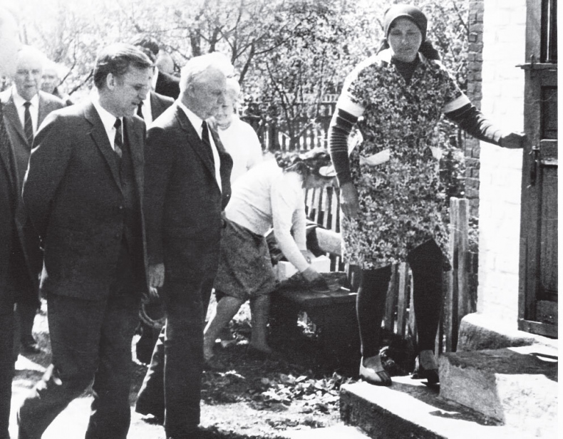 Иллюстрация к книге — Валерий Легасов: Высвечено Чернобылем [i_044.jpg]