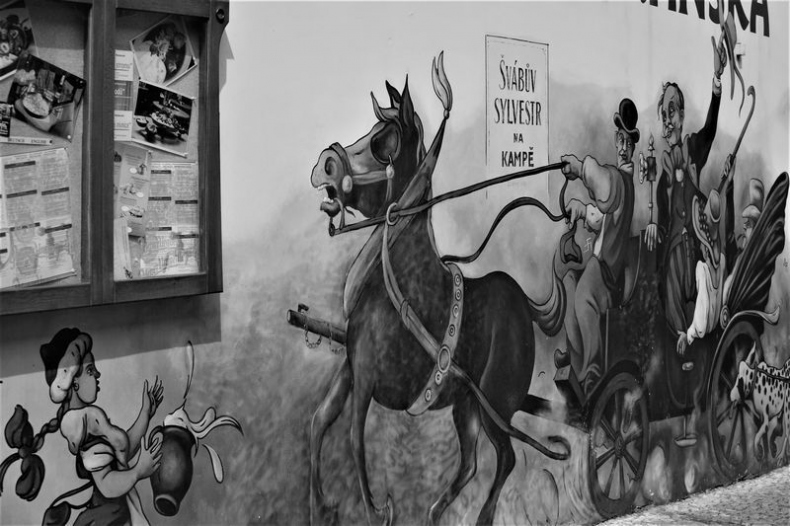 Иллюстрация к книге — Великолепная Прага. Город золотого волшебства [img_33.jpg]