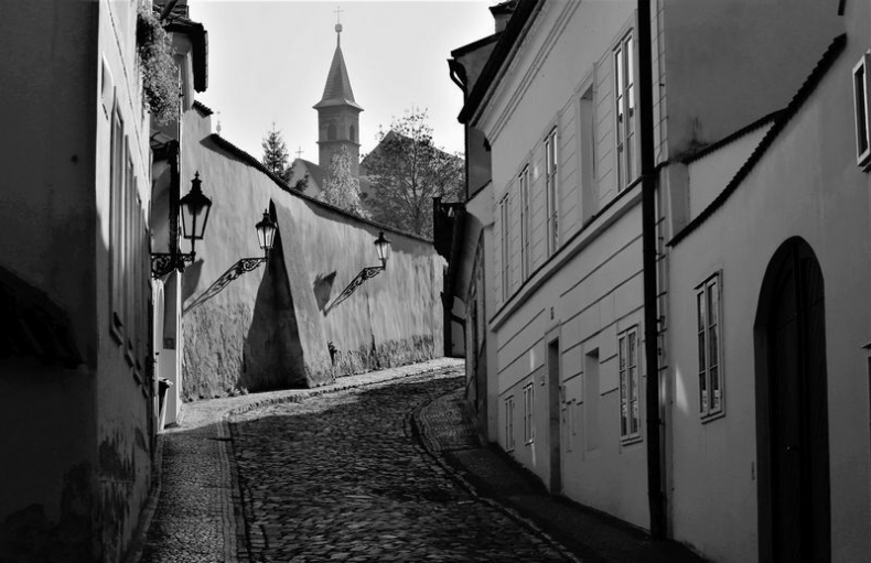 Иллюстрация к книге — Великолепная Прага. Город золотого волшебства [img_38.jpg]