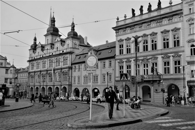 Иллюстрация к книге — Великолепная Прага. Город золотого волшебства [img_7.jpg]