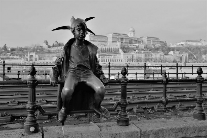 Иллюстрация к книге — Великолепная Прага. Город золотого волшебства [img_73.jpg]