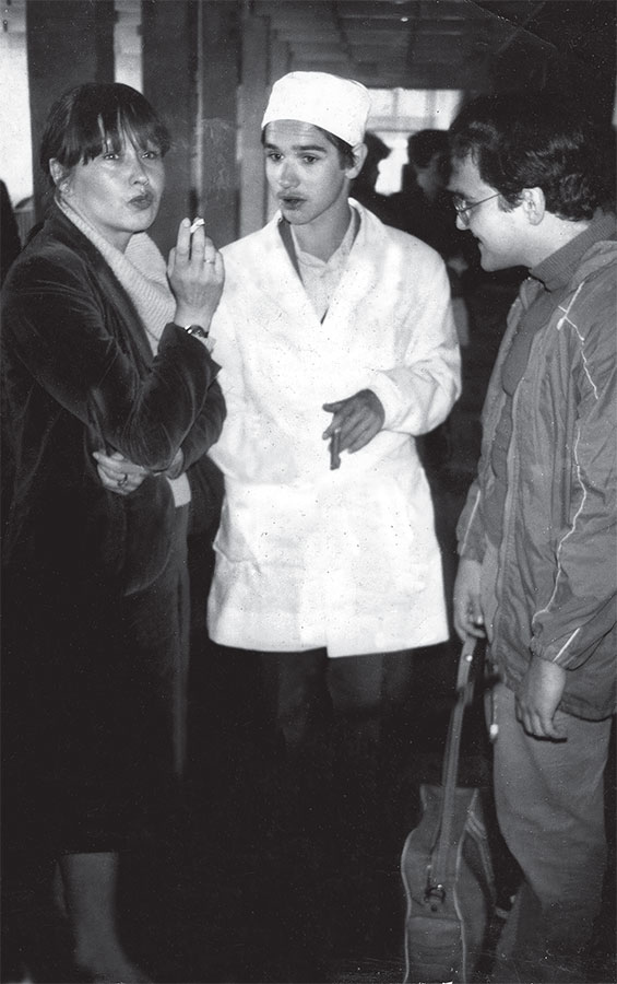 Иллюстрация к книге — Лытдыбр. Дневники, диалоги, проза [i_010.jpg]