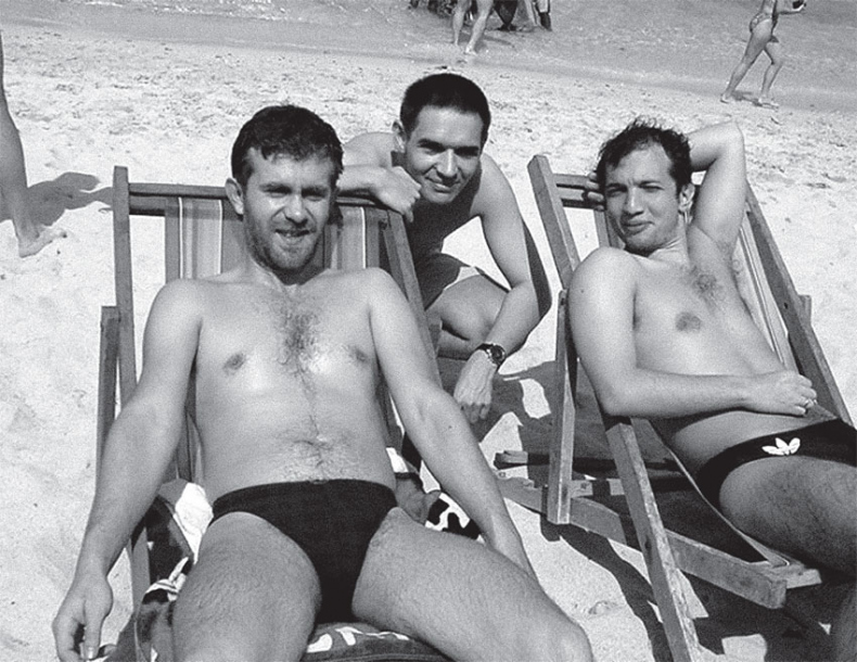 Иллюстрация к книге — Лытдыбр. Дневники, диалоги, проза [i_035.jpg]