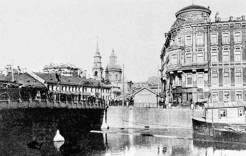 Иллюстрация к книге — История петербургских особняков. Дома и люди [i_328.jpg]