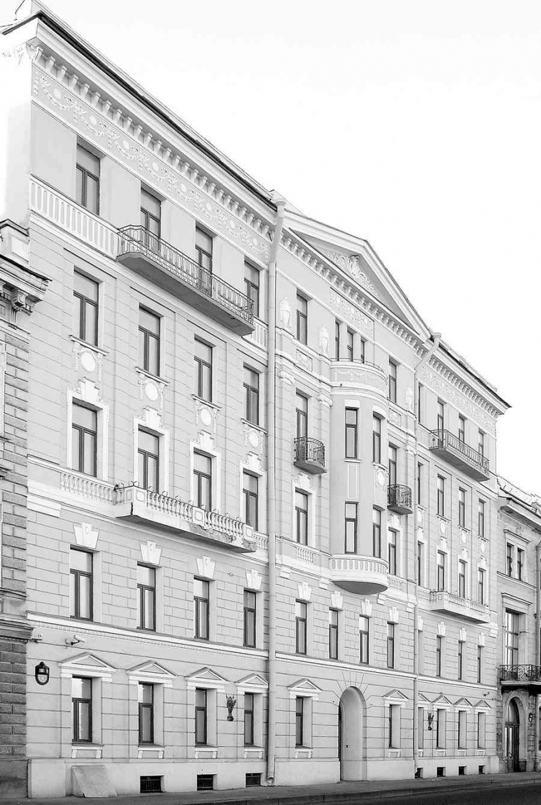 Иллюстрация к книге — История петербургских особняков. Дома и люди [i_382.jpg]