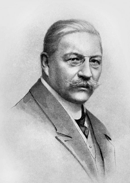 Иллюстрация к книге — Нам нужна великая Россия [i_167.jpg]