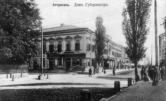 Иллюстрация к книге — Нам нужна великая Россия [i_203.jpg]