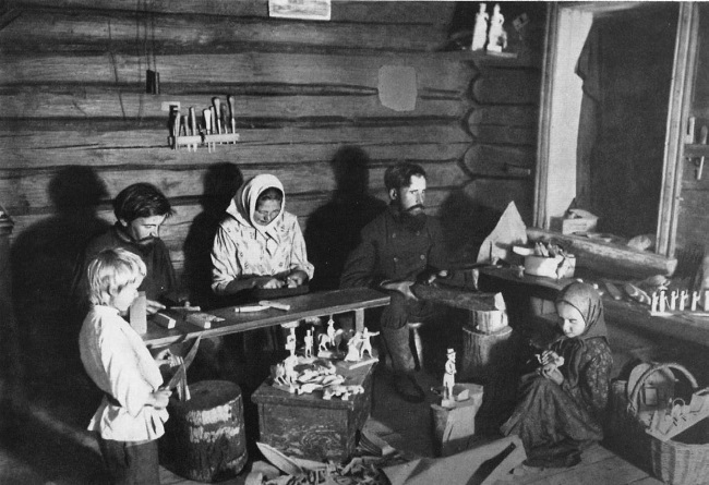 Иллюстрация к книге — Нам нужна великая Россия [i_232.jpg]