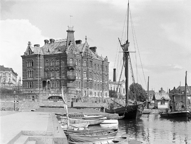 Иллюстрация к книге — Нам нужна великая Россия [i_291.jpg]