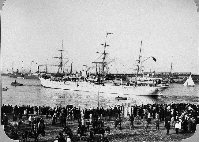 Иллюстрация к книге — Нам нужна великая Россия [i_366.jpg]